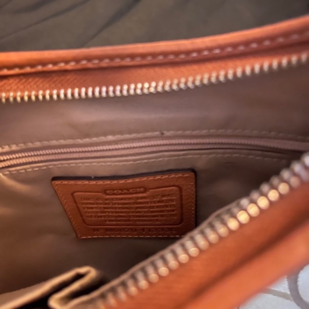 Authentic Coach Purse - Picture 7 of 9